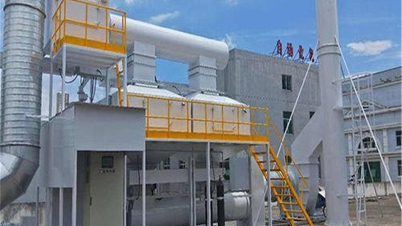 油烟净化器与活性炭吸附：性能对比解析